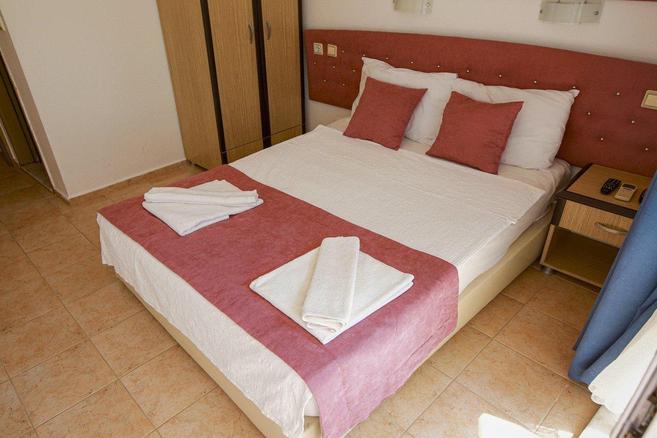 Zeybek Hotel Турунч Екстериор снимка