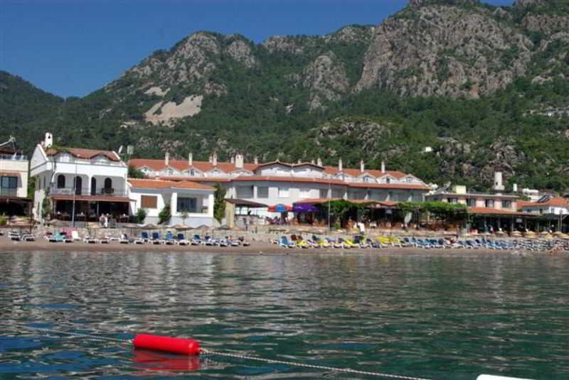 Zeybek Hotel Турунч Екстериор снимка